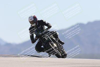 media/Oct-13-2025-Moto Forza (Mon) [[a66d839500]]/3-B Group/Session 4 (Turn 9)/